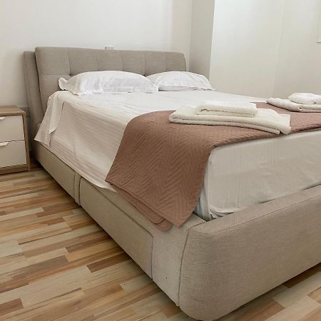 Modern Luxury Apartment In The Heart Of Nicosia Exterior foto